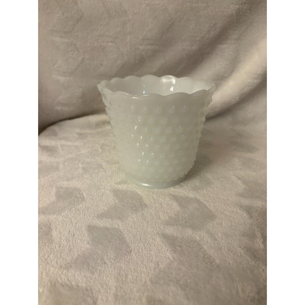 Vintage Unbranded Hobnail White Milk Glass Planter